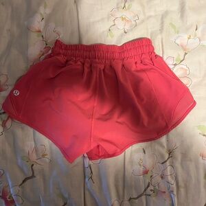 Lululemon Hotty Hot low-rise lined shorts Pink Womens Small See Measurements